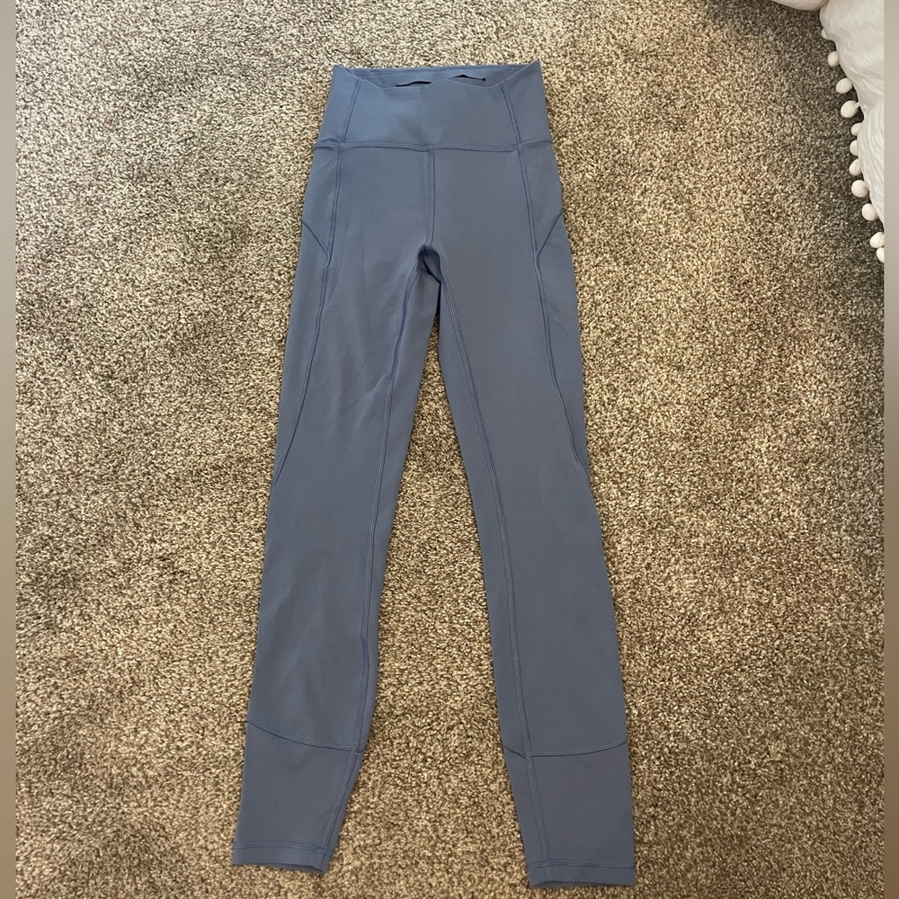 Women’s size 2 Lululemon Blue Leggings